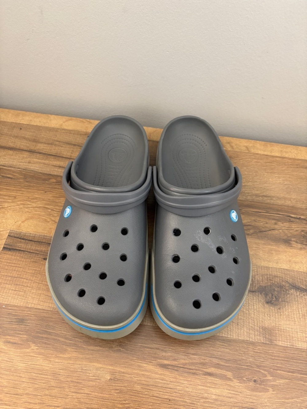 Crocs Classic Perforated Slingback Clogs Gray Men’s - Picture 7 of 10